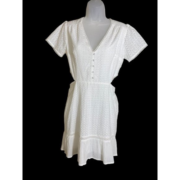 Lost + Wander Dresses & Skirts - 💥Lost + Wander Brigitte White Lace Cutout Eyelet Dress Size Medium 100% Cotton